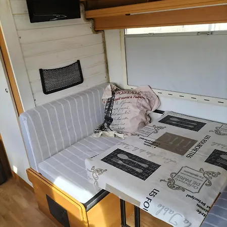 Autocaravana Capuchina 캠프장 빌바오
